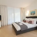 Stay Inn Apartments Krakovska